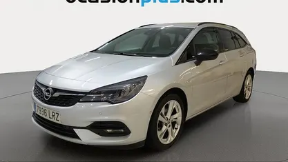 Usado Opel Astra Business Elegance 145 CV (106 kW) 2021 Utilitario