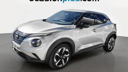 Usado Nissan Juke N-Connecta 143 CV (105 kW) 2024 Gris plata SUV