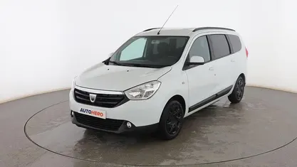 Usado Dacia Lodgy Lauréate 115 CV (84 kW) 2016 Blanco Monovolumen