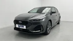 Gris Usado 2022 Ford Focus ST-Line Berlina | 18.690 € (Precio justo)