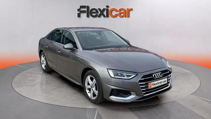 Usado Audi A4 Advanced 136 CV (100 kW) 2021 Gris Berlina