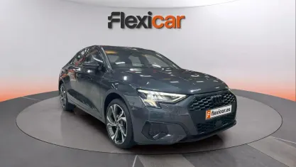 Usado Audi A3 Premium 110 CV (80 kW) 2023 Gris Berlina