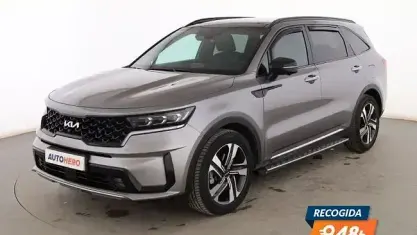 Usado Kia Sorento 265 CV (194 kW) 2024 Gris SUV