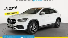 Blanco Usado 2023 Mercedes GLA200 SUV | 35.550 € (Buen precio)