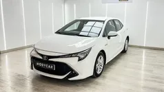 Blanco Usado 2021 Toyota Corolla Active Berlina | 20.595 € (Precio justo)