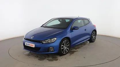 Usado VW Scirocco R-line BlueMotion 125 CV (91 kW) 2017 Azul Coupe