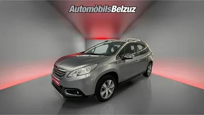 Usado Peugeot 2008 Style 82 CV (60 kW) 2016 Plateado SUV