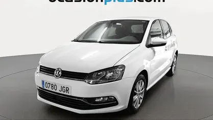 Usado VW Polo Sportline 90 CV (66 kW) 2015 Utilitario