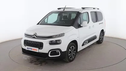 Usado Citroën Berlingo Shine 130 CV (95 kW) 2019 Blanco Monovolumen