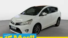 Blanco Usado 2015 Toyota Verso Advance Monovolumen | 10.250 € (Buen precio)