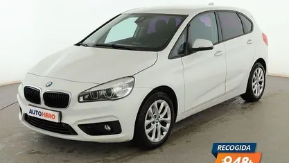 Usado BMW 218 Active Tourer Basis 150 CV (110 kW) 2017 Blanco Monovolumen