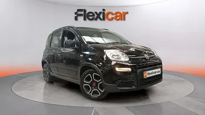 Usado Fiat Panda Cross Cross 71 CV (52 kW) 2022 Utilitario