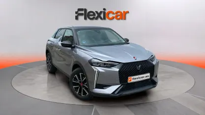 Usado DS Automobiles DS3 Crossback Performance 130 CV (95 kW) 2023 Gris SUV