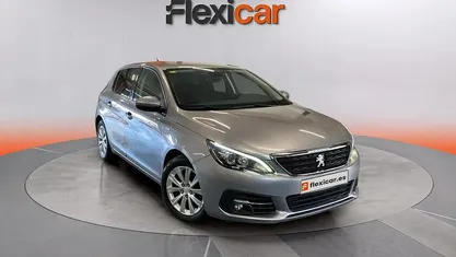 Usado Peugeot 308 Style 131 CV (96 kW) 2018 Berlina
