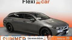 Gris Usado 2021 Mercedes CLA200 Shooting Brake Familiar | 28.790 € (Super precio)