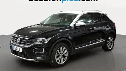 Usado VW T-Roc Advance 116 CV (85 kW) 2019 Negro SUV