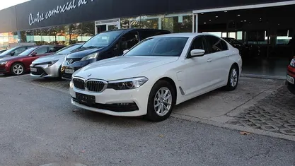 Usado BMW 530e 295 CV (216 kW) 2020 Blanco Berlina