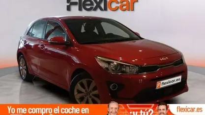 Usado Kia Rio 84 CV (61 kW) 2022 Burdeos Utilitario