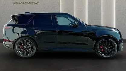 Käytetty Land Rover Range Rover Sport SE Dynamic 300 HP (220 kW) 2025 Katumaasturi