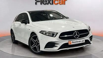Blanco Usado 2022 Mercedes A180 Berlina | 26.490 € (Buen precio)
