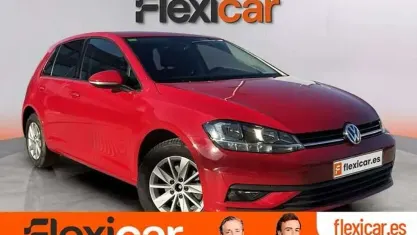 Usado VW Golf VII Advance 116 CV (85 kW) 2020 Rojo Utilitario
