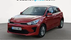 Rojo Usado 2023 Kia Rio Utilitario | 16.546 € (Precio justo)