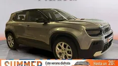 Negro Usado 2023 Jeep Avenger Altitude SUV | 21.990 € (Precio justo)