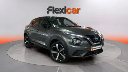 Usado Nissan Juke Tekna 114 CV (83 kW) 2024 Gris SUV
