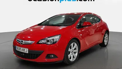 Rojo Usado 2012 Opel Astra GTC Enjoy Utilitario | 7490 € (Precio justo)