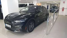 Negro Usado 2022 Ford Mustang Mach-E SUV | 39.950 € (Buen precio)