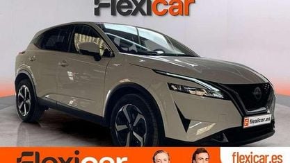 Usado Nissan Qashqai Acenta 158 HP (116 kW) 2023 Branco SUV