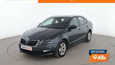 Gris Usado 2019 Skoda Octavia Ambition Berlina | 14.099 € (Precio justo)