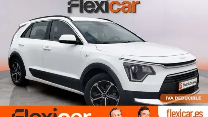 Usado Kia Niro 141 CV (103 kW) 2022 Blanco SUV