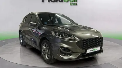 Usado Ford Kuga ST-Line 225 CV (165 kW) 2022 SUV