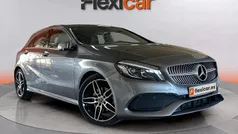 Gris Usado 2017 Mercedes A200 AMG line Berlina | 18.190 € (Precio justo)