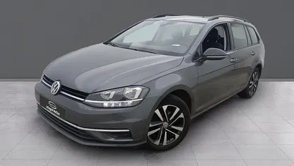 Usado VW Golf VII Advance 115 CV (84 kW) 2020 Marrón Familiar