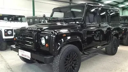 Używany Land Rover Defender 122 KM (89 kW) 2012 Otros SUV