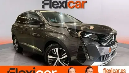 Usado Peugeot 3008 Allure 226 CV (166 kW) 2021 Gris SUV