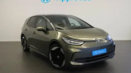 Usado VW ID.5 Pro 150 kW (204 CV) 2025 Verde SUV