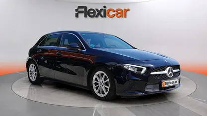 Usado Mercedes A200 150 CV (110 kW) 2019 Negro Utilitario