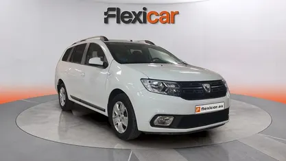Usado Dacia Logan MCV Comfort 91 CV (66 kW) 2020 Blanco Familiar