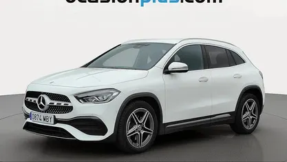 Usado Mercedes GLA200 AMG 150 CV (110 kW) 2022 Blanco SUV