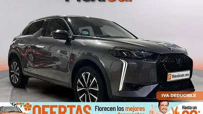 Usado DS Automobiles DS3 Crossback Performance 131 CV (96 kW) 2022 Gris SUV