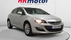 Gris Usado 2014 Opel Astra Selective | 9460 € (Precio justo)