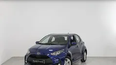 Azul Usado 2024 Toyota Yaris Edition Berlina | 20.500 € (Precio justo)