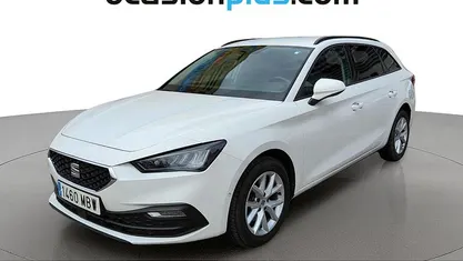 Usado Seat Leon Style 115 CV (84 kW) 2022 Monovolumen