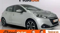 Usado 2018 Peugeot 208 Active Utilitario | 8990 € (Precio justo)