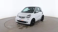 Blanco Usado 2018 Smart ForTwo Coupé Basis Utilitario | 14.199 € (Precio justo)