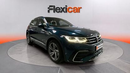Usado VW Tiguan R-line 150 CV (110 kW) 2021 Azul SUV