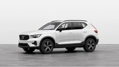 Usado 2024 Volvo XC40 Plus SUV | 41.700 € (Precio justo)